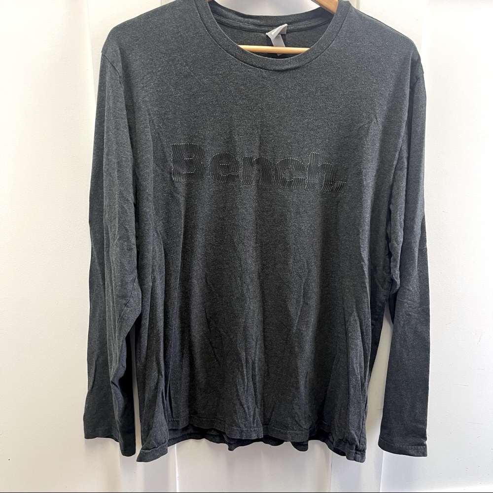 Mens‎ Bench long sleeve shirt size XL